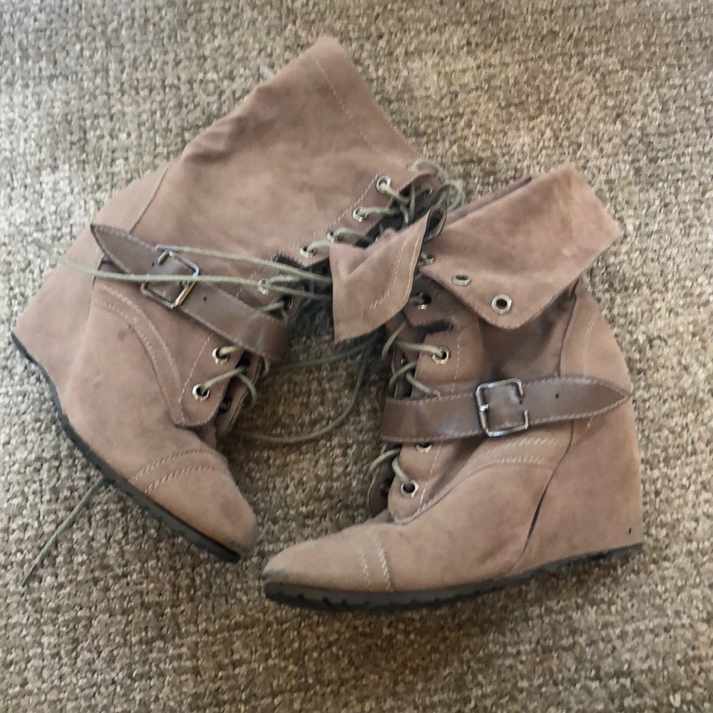 Lace up boots